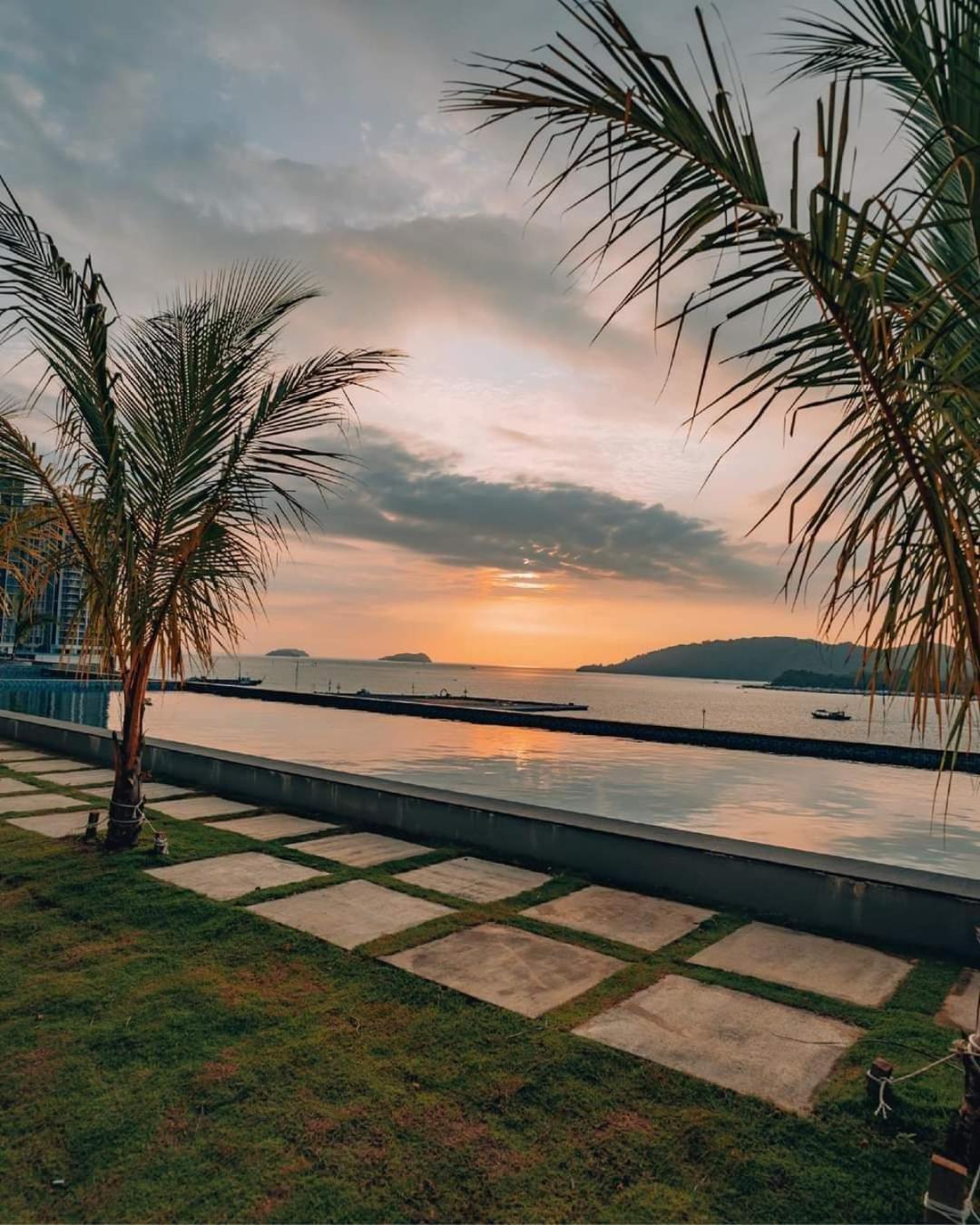 Jesselton Quay Sea View Hotel Kota Kinabalu Luaran gambar